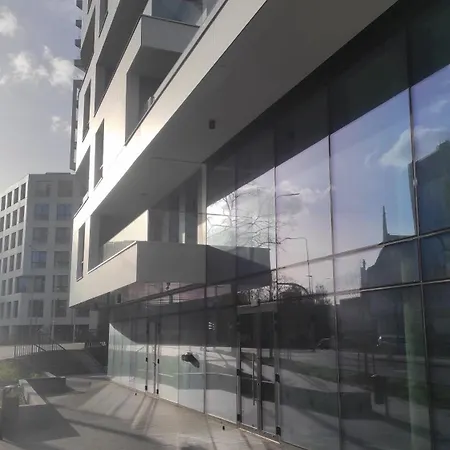 Aperto Centrum 7 Pietro *